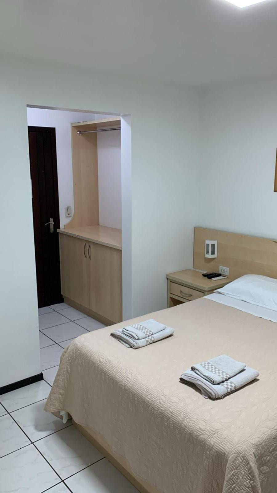 Goldmen Business Criciuma Hotell Eksteriør bilde