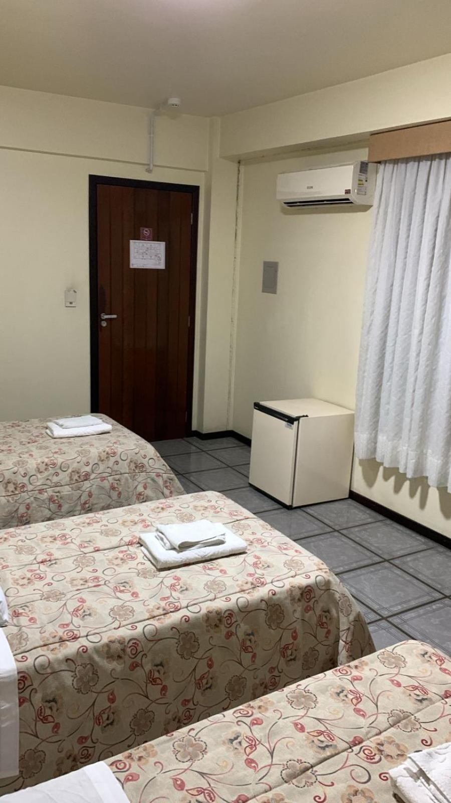 Goldmen Business Criciuma Hotell Eksteriør bilde
